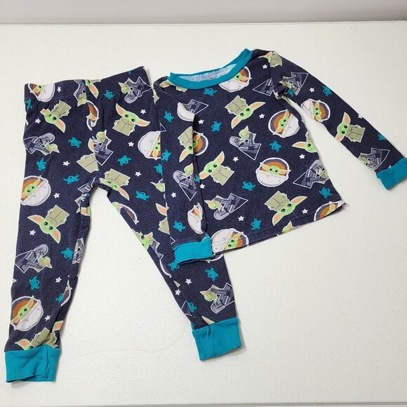 Toddler Boys Star Wars Pajama Set Size 3T - Picture 2 of 6